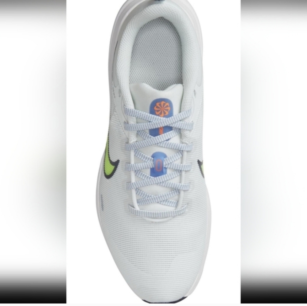 Nike Downshifter 12 Summit White Lime Blast Running Shoes NIB Womens Size 12 - Picture 3 of 7
